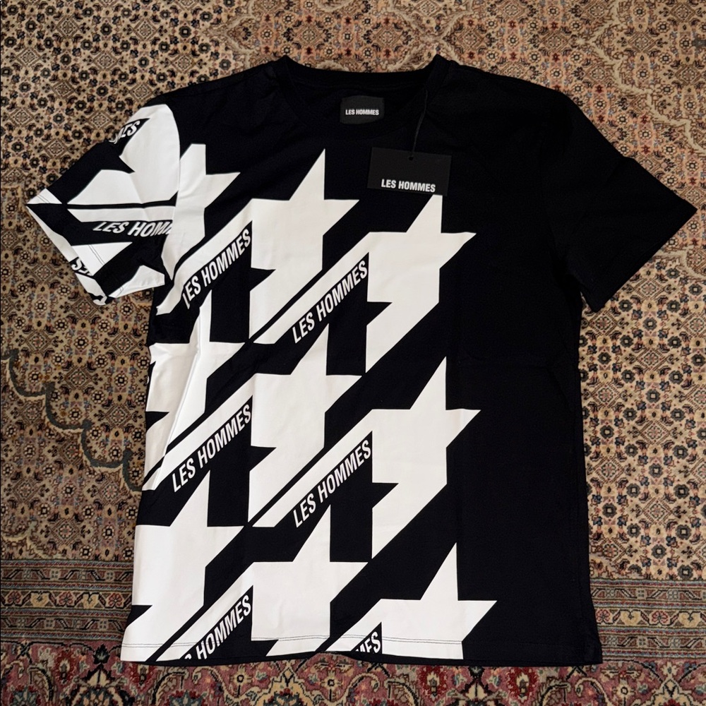 Les Hommes Monochrome Graphic Tee